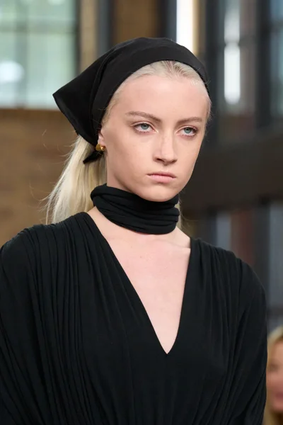 Look 102
